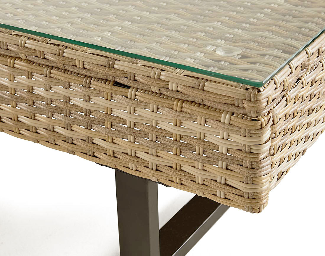 Salon de jardin d’angle en résine beige et grise 5 places coussins gris clair et table incluse Sashi