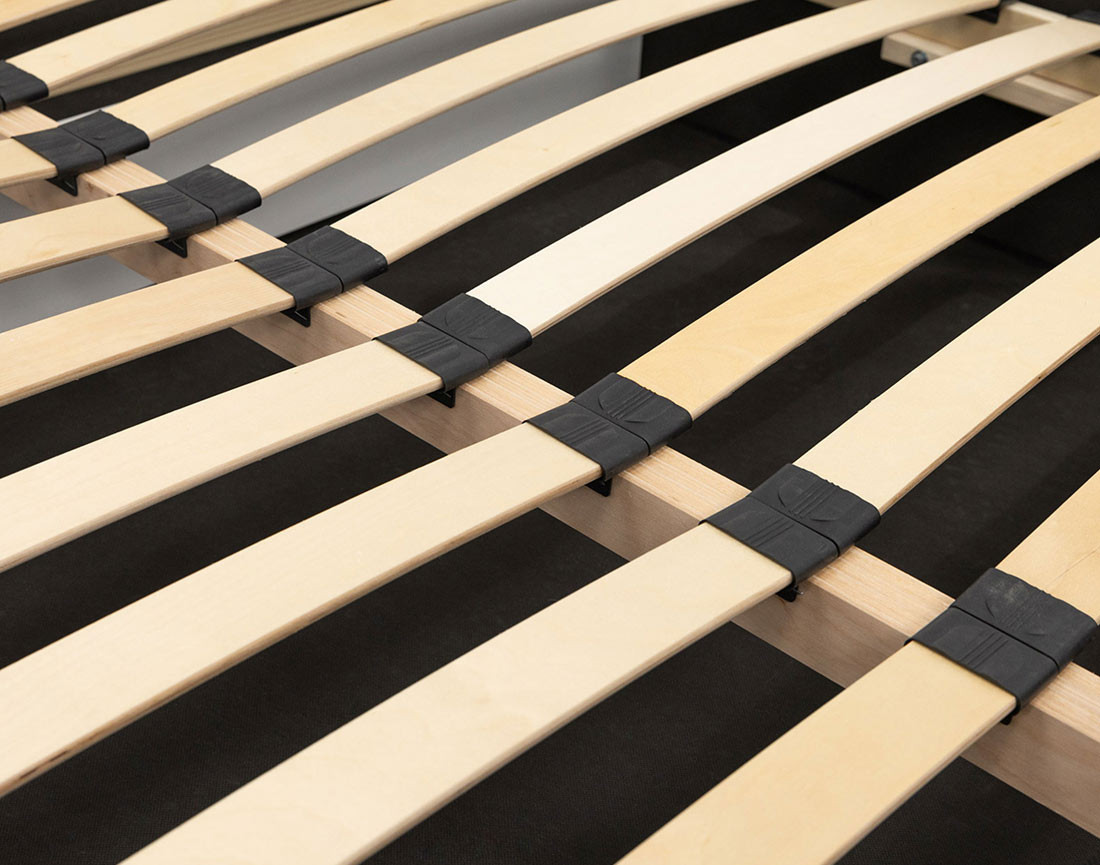 Lit coffre 180x200 cm en tissu bouclette Orane