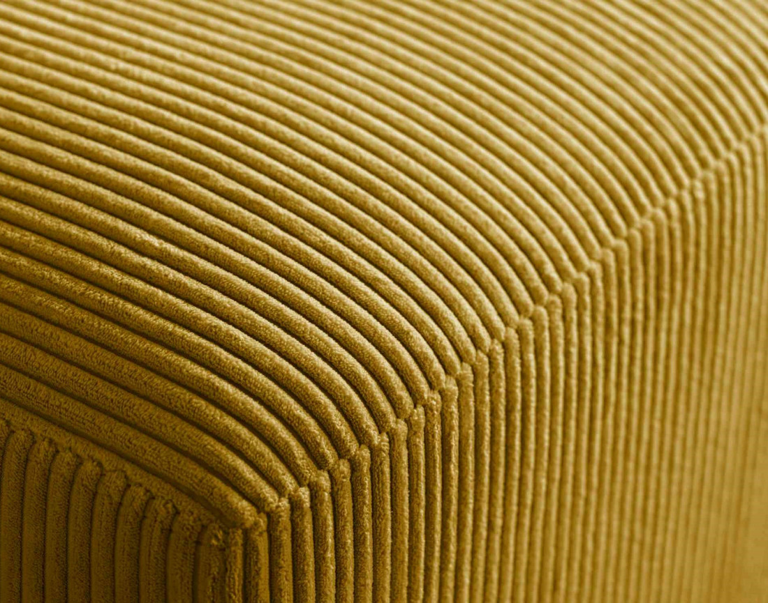 Canapé d'angle panoramique droit convertible avec coffre en velours côtelé Livy