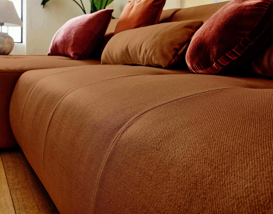 Canapé panoramique d'angle droit 7 places en tissu Onyx