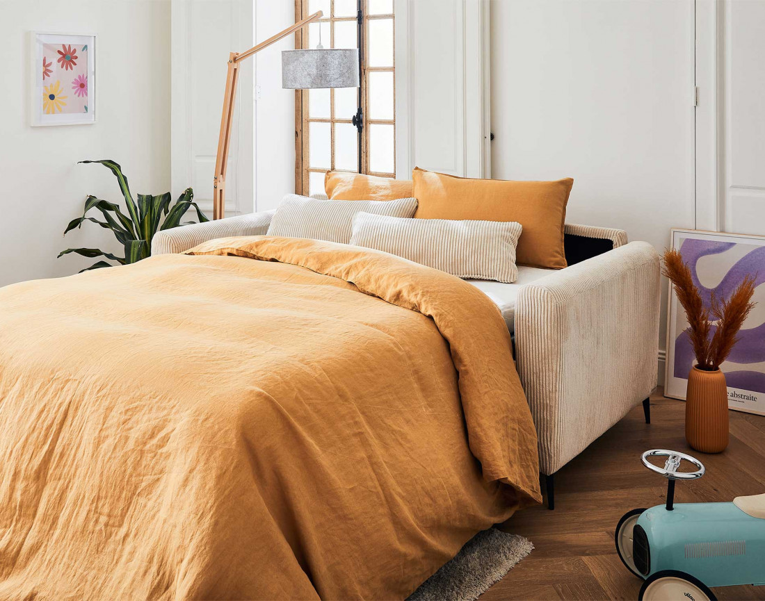 Canapé 3 places convertible express quotidien en velours côtelé Owen