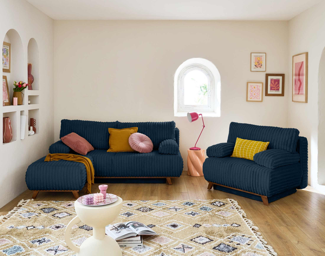 Canapé 3 places convertible avec coffre et pouf en fausse fourrure côtelée Cristal