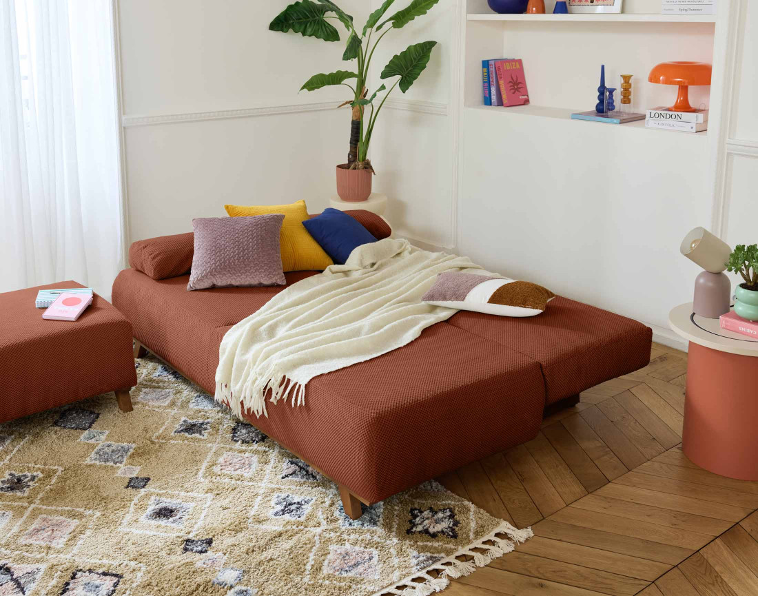 Canapé 3 places convertible avec coffre et pouf en velours texturé Cristal