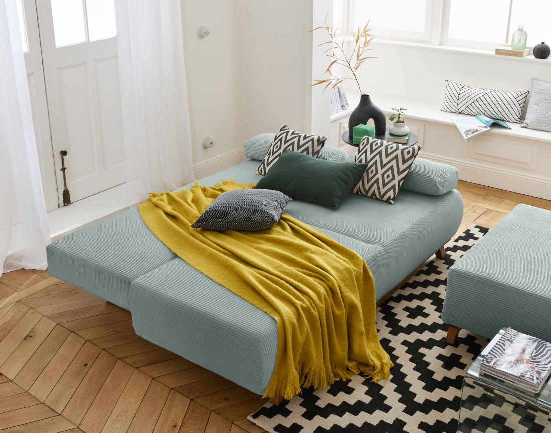 Canapé 3 places convertible avec coffre et grand pouf en velours côtelé Cristal