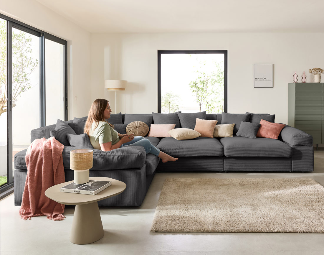 Canapé d'angle réversible 5 places avec assise profonde en velours côtelé Aspen