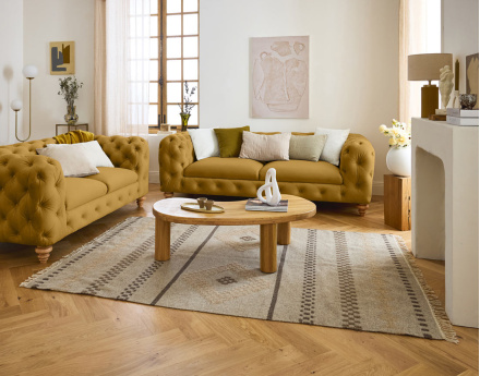 Canapé 3 places chesterfield en velours pieds bois Walter