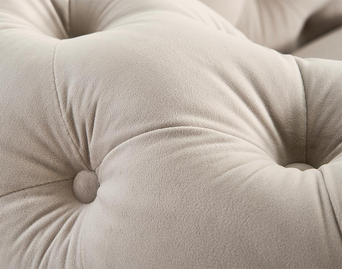 Canapé 2 places chesterfield en velours pieds bois Walter