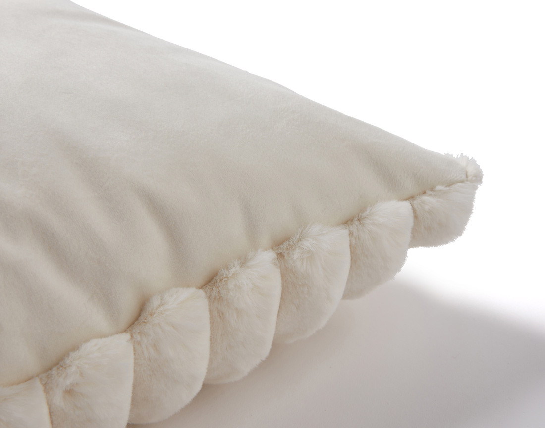 Coussin en fausse fourrure côtelé et velours 40x40 cm Pampelune