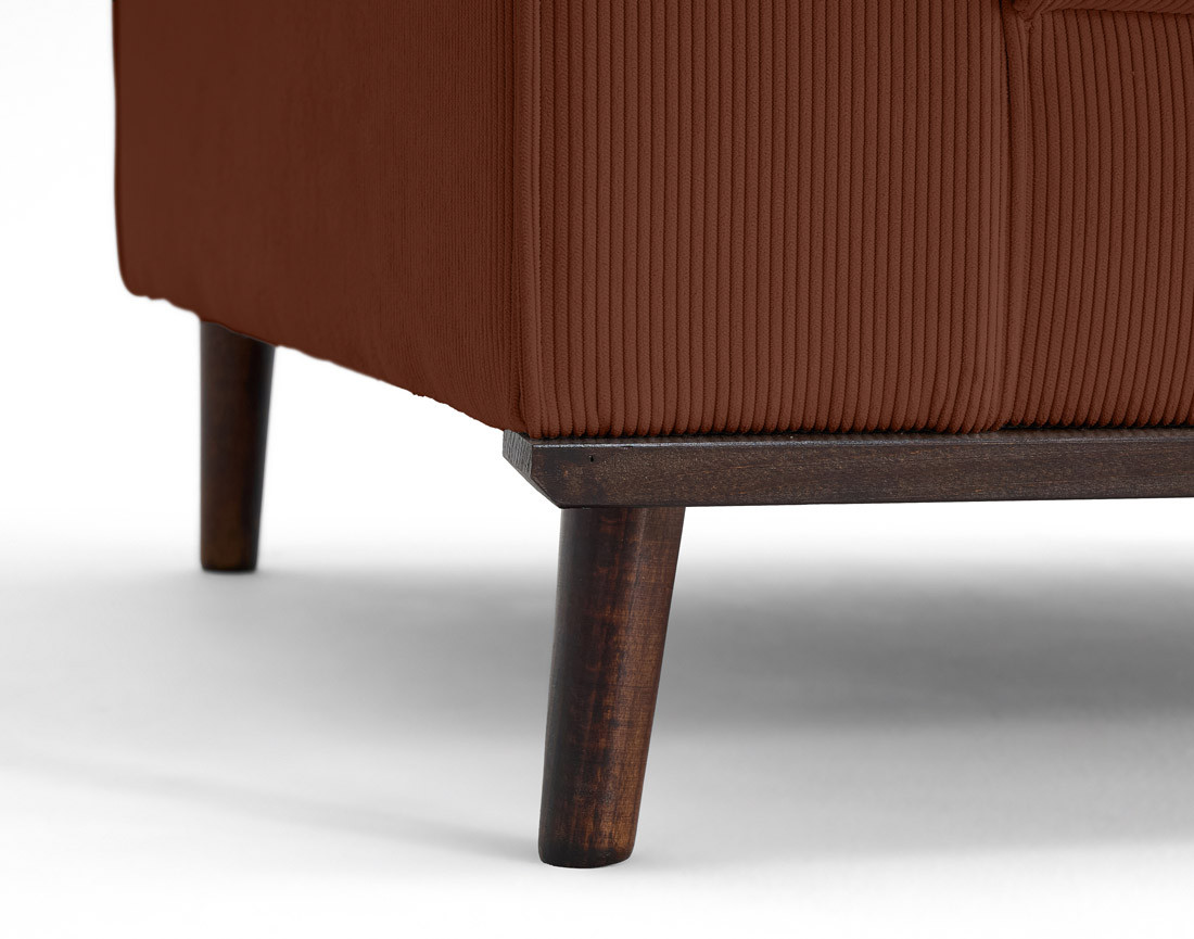 Fauteuil en velours côtelé pieds bois foncé - Albane