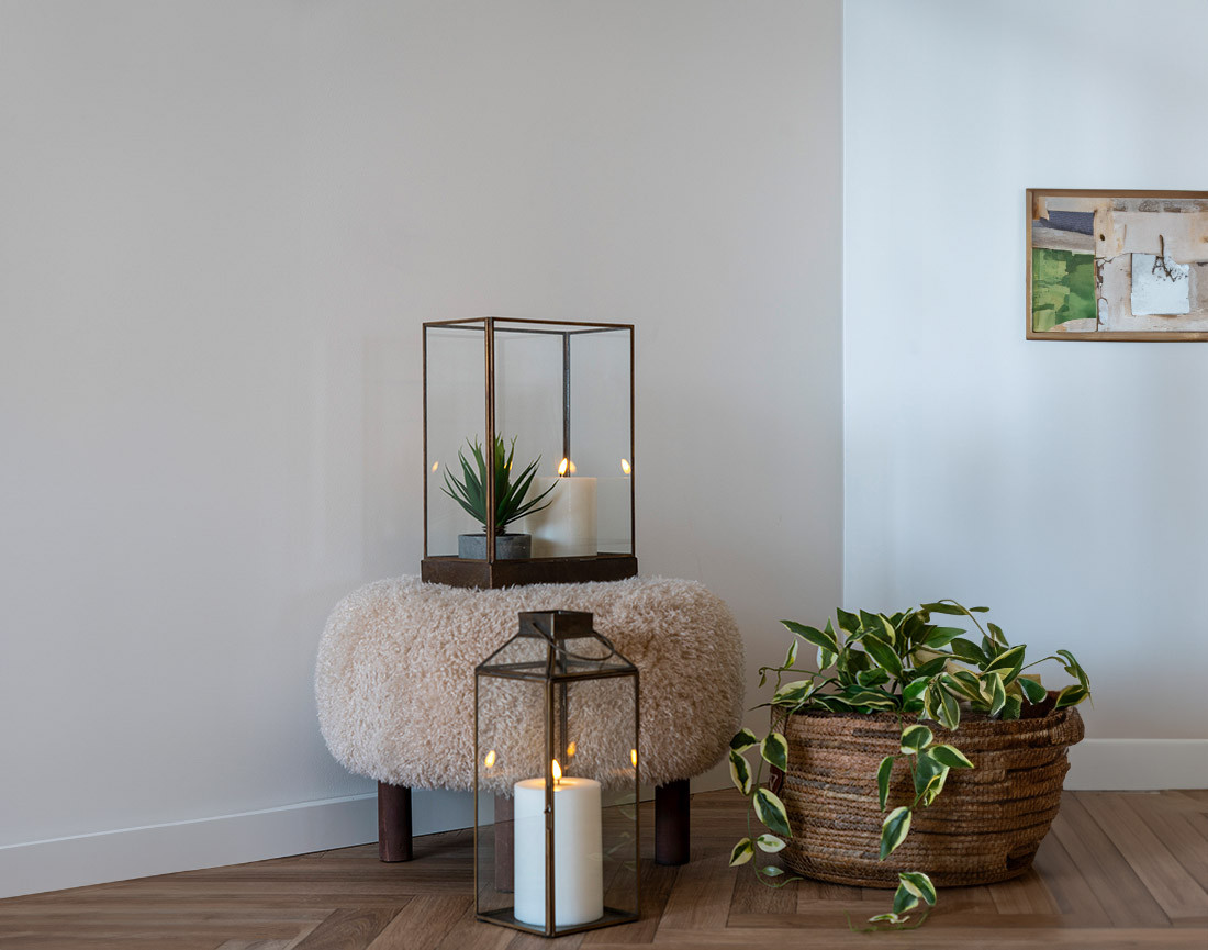 Pouf en fausse fourrure Mani