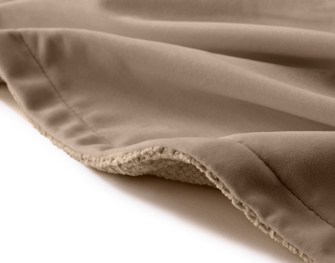 Plaid 200x140 cm en velours texturé et velours Paolo