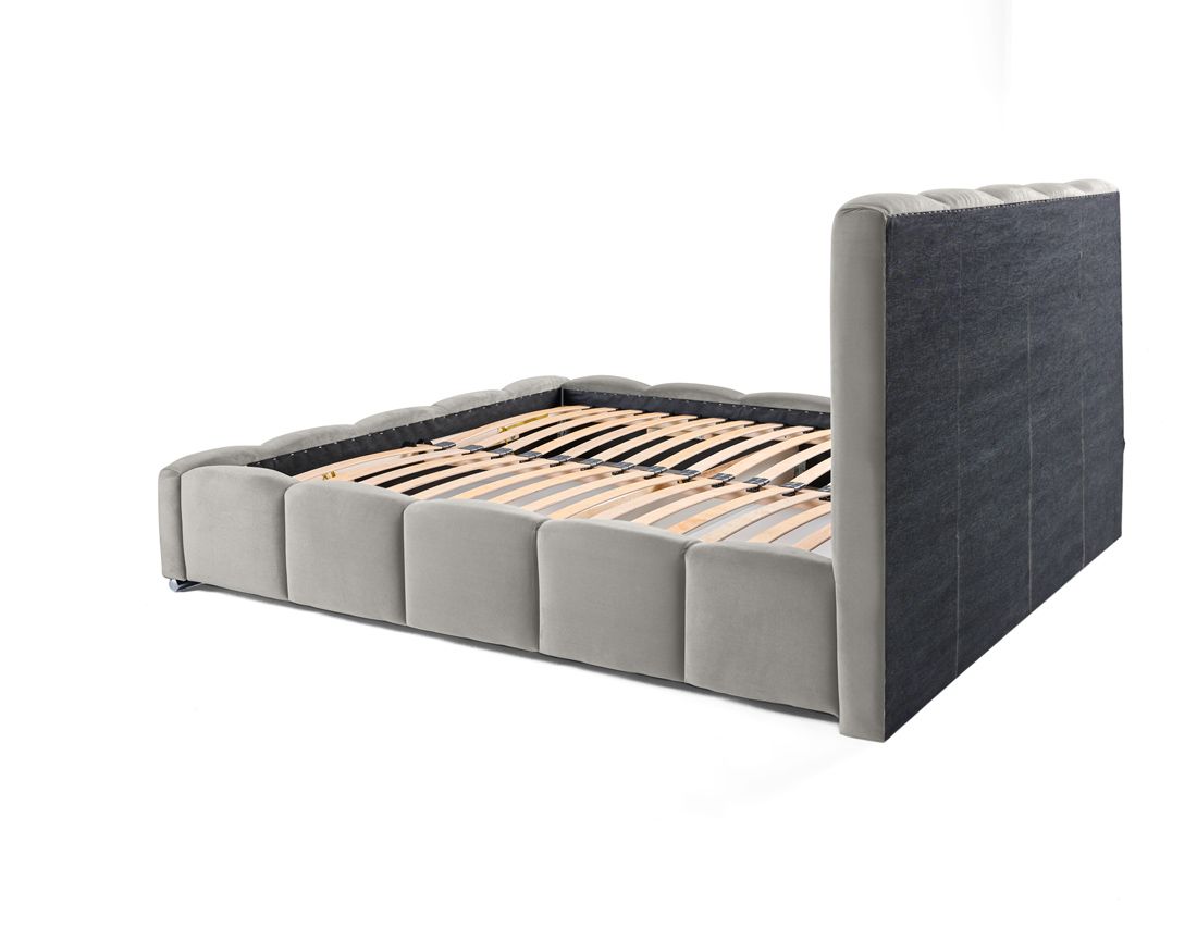 Torreon - lit coffre - 140x200 - sommier inclus - en velours Bestmobilier