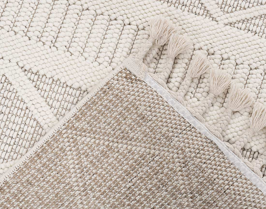 Tapis rectangulaire motif géométrique beige et blanc Elma