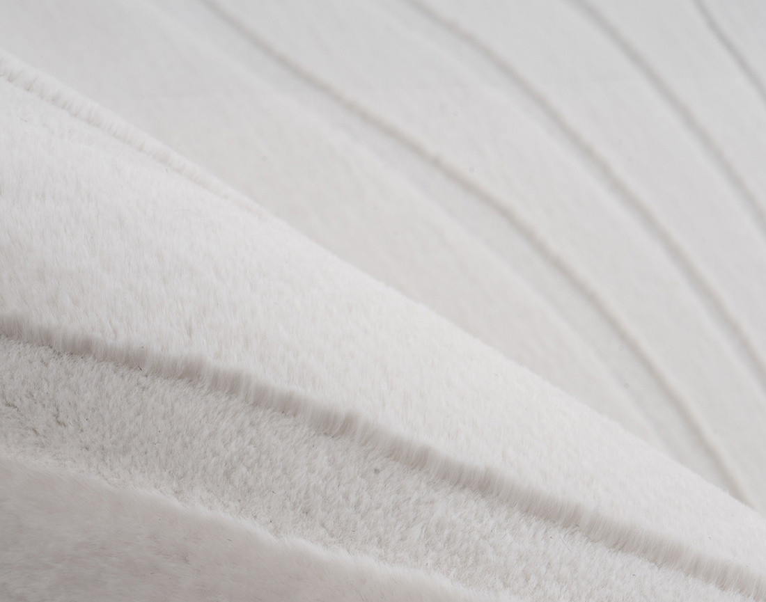 Tapis rectangulaire motif courbe blanc Lovely