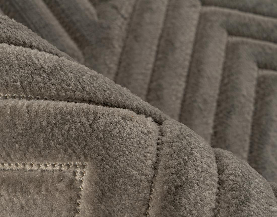 Tapis rectangulaire motif géométrique intérieur et extérieur taupe Rio