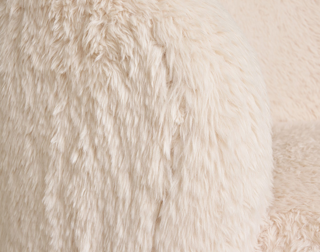 Fauteuil en fausse fourrure Maeto