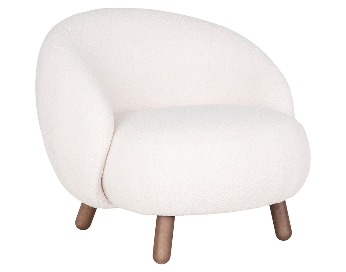 Fauteuil avec pieds en bois d'hévéa en tissu bouclette Nayeli