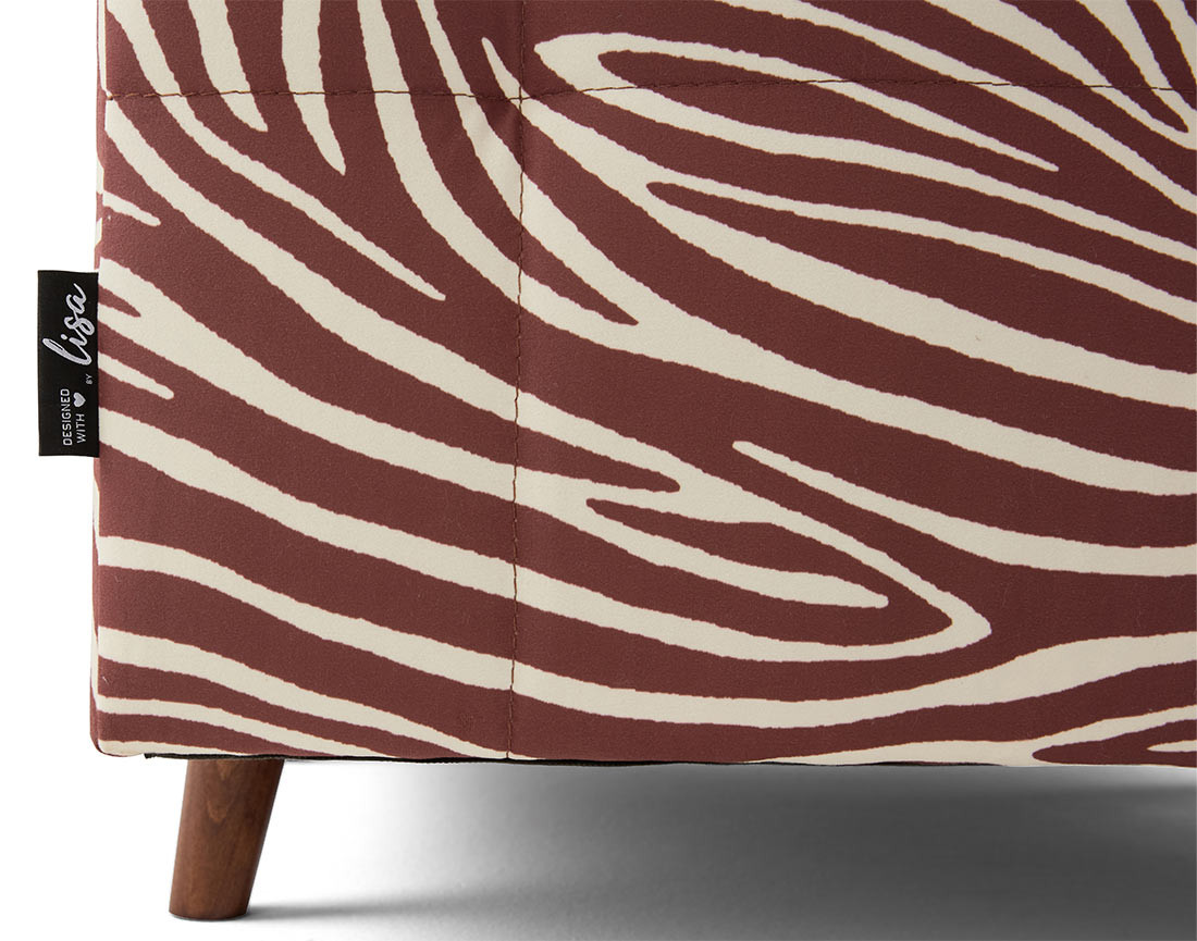 Fauteuil zèbre en velours Rune