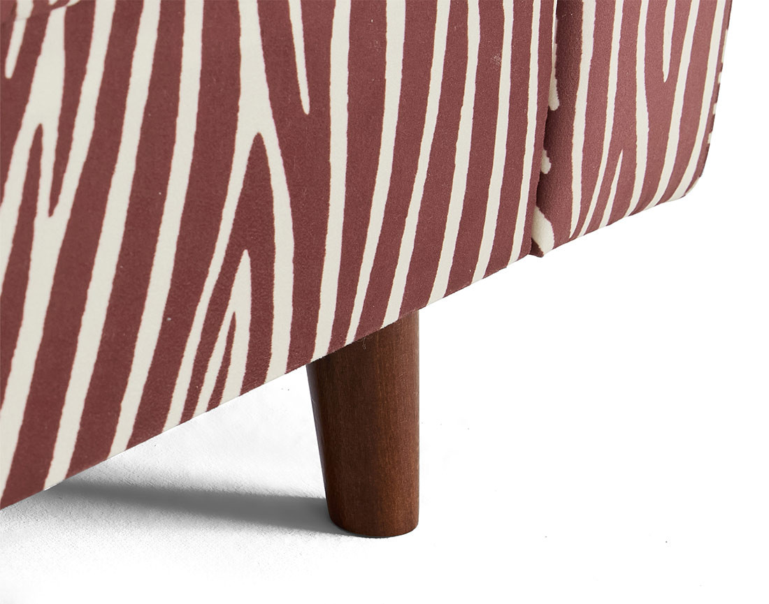 Fauteuil zèbre en velours Rune