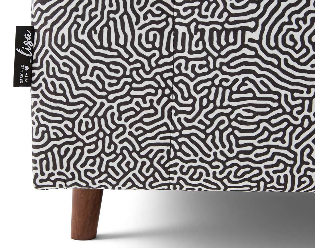 Fauteuil motif graphique en velours Rune