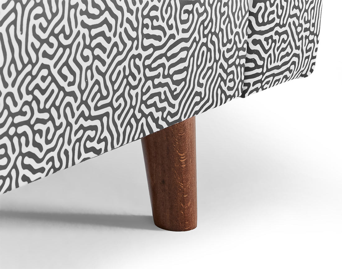 Fauteuil motif graphique en velours Rune