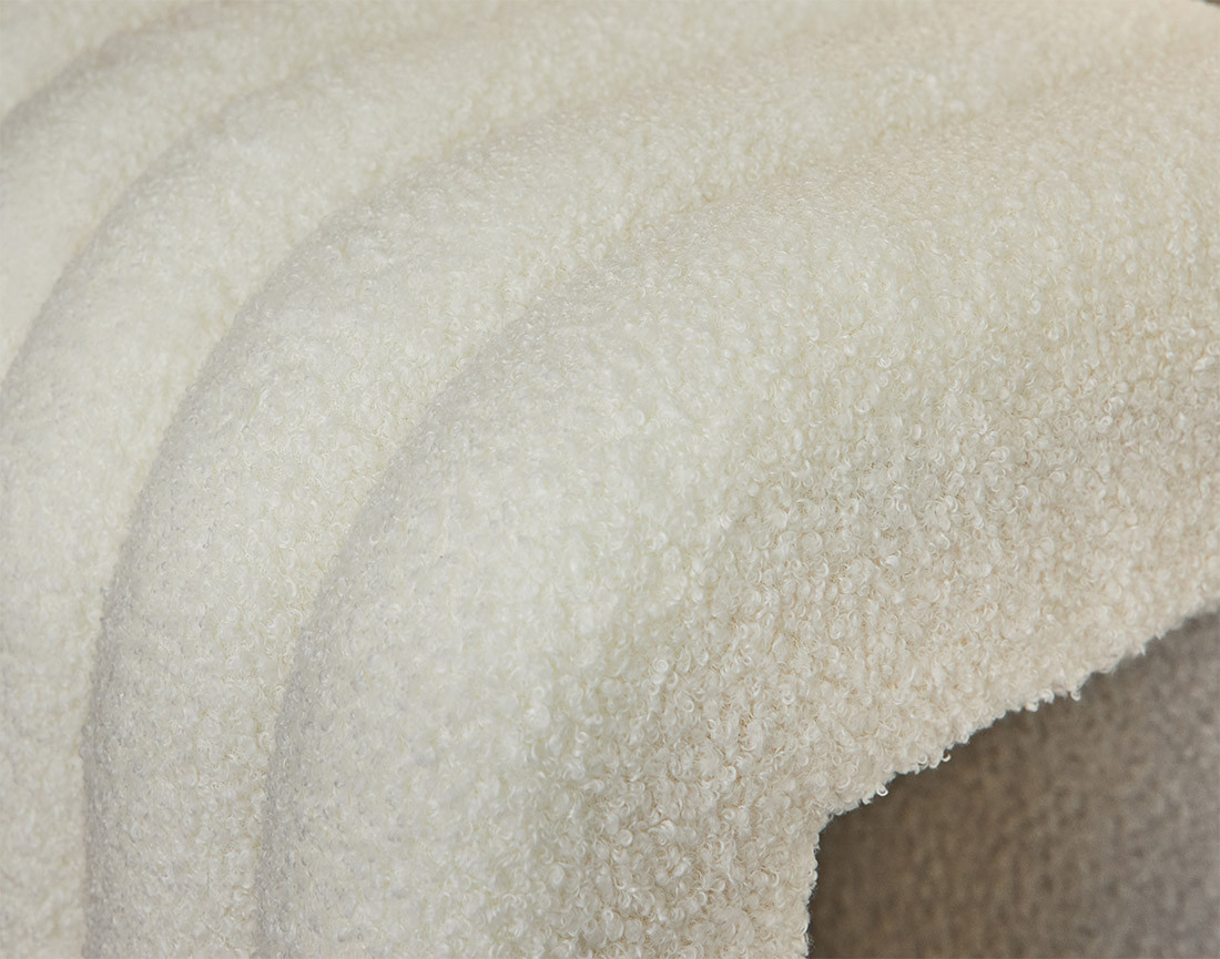 Pouf en tissu bouclette Kenta