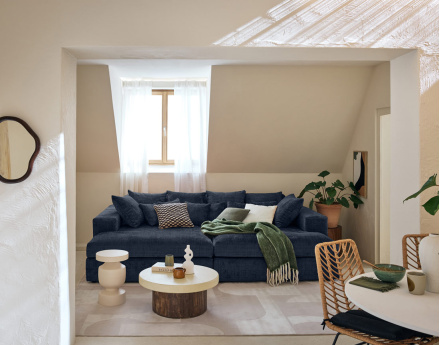 Canapé droit 4 places avec double méridienne en velours texturé Collins