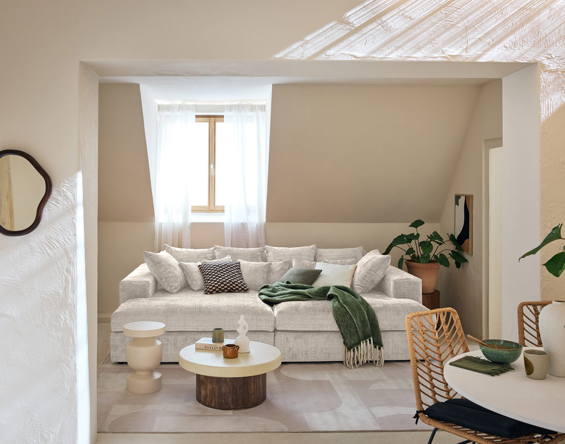 Canapé droit 4 places avec double méridienne en velours texturé Collins