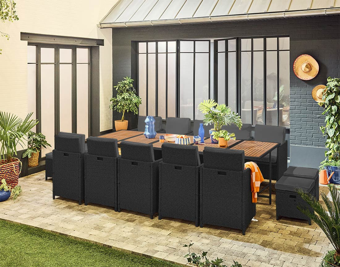 Salon de jardin encastrable en résine tressé noir 14 places coussins gris et housse de protection Cuba